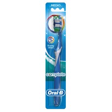 ORALB COMPLETE 5 IN 1 SPAZZOLINO MEDIO TESTINA 40 MM